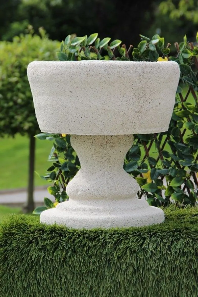 Reconstituted Granite Flower pot on stand. - Image 1