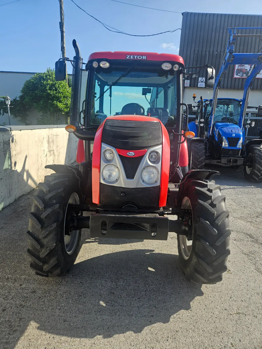Tractors - Image 4