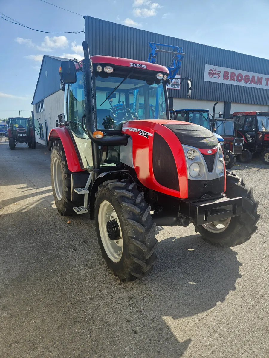 Tractors - Image 2