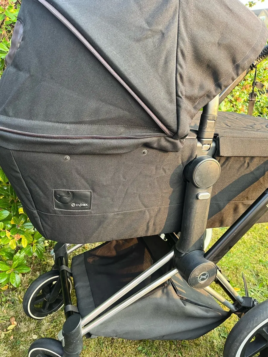 Cybex Priam complete travel system - Image 3