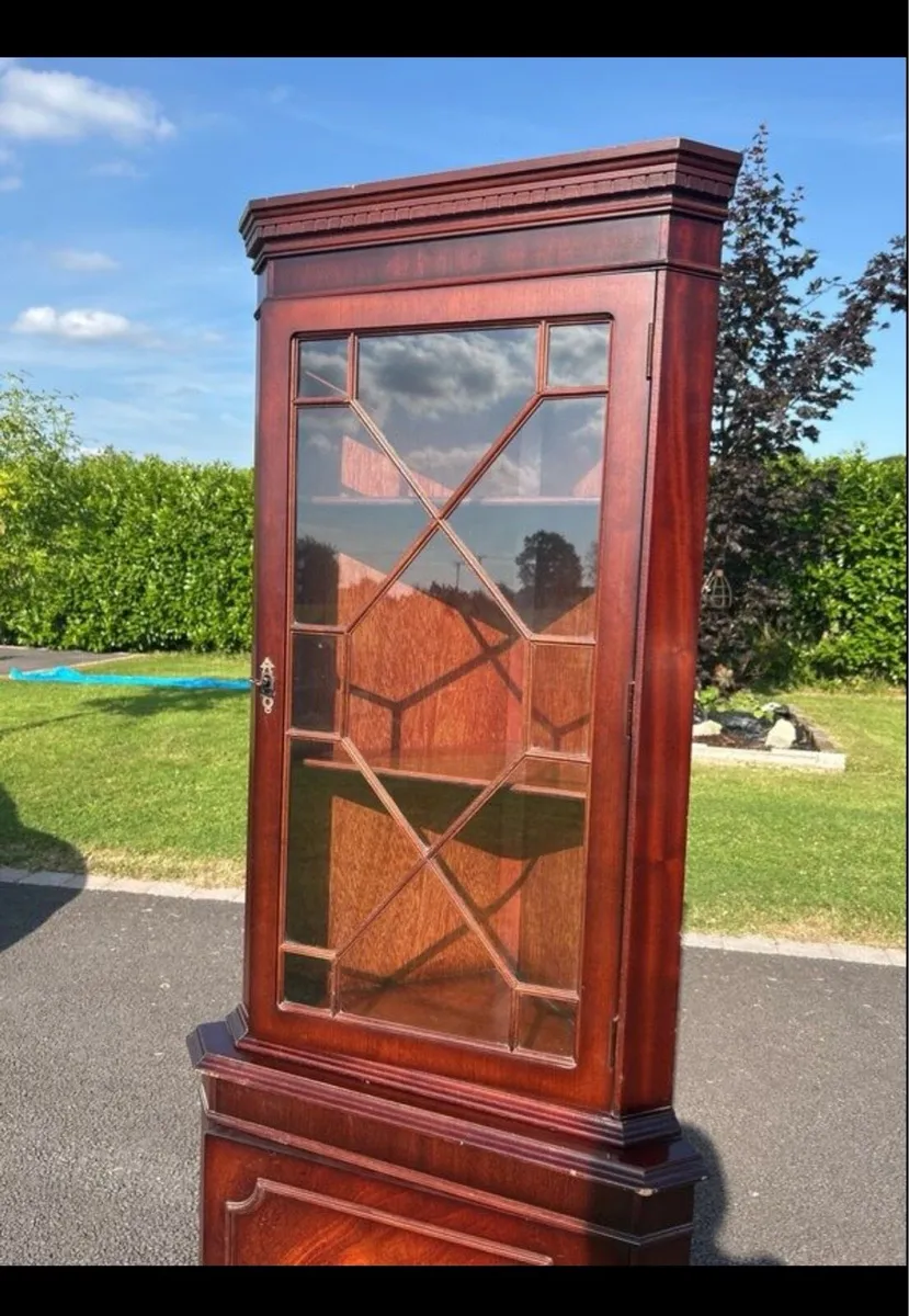 Mahogany Corner Cabniet - Image 4