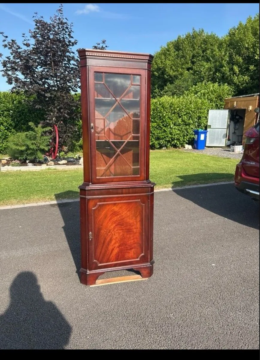 Mahogany Corner Cabniet - Image 1