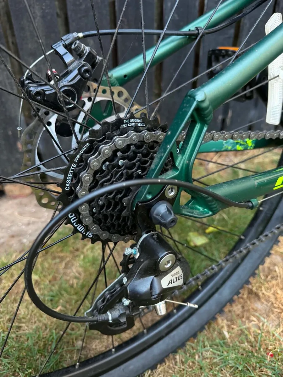 Carrera Vengeance Like New - Image 3