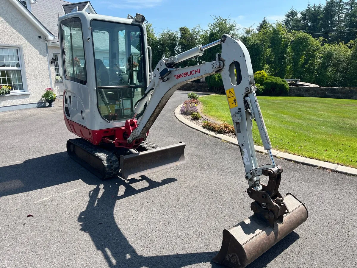 2018 Takeuchi tb216 - Image 2