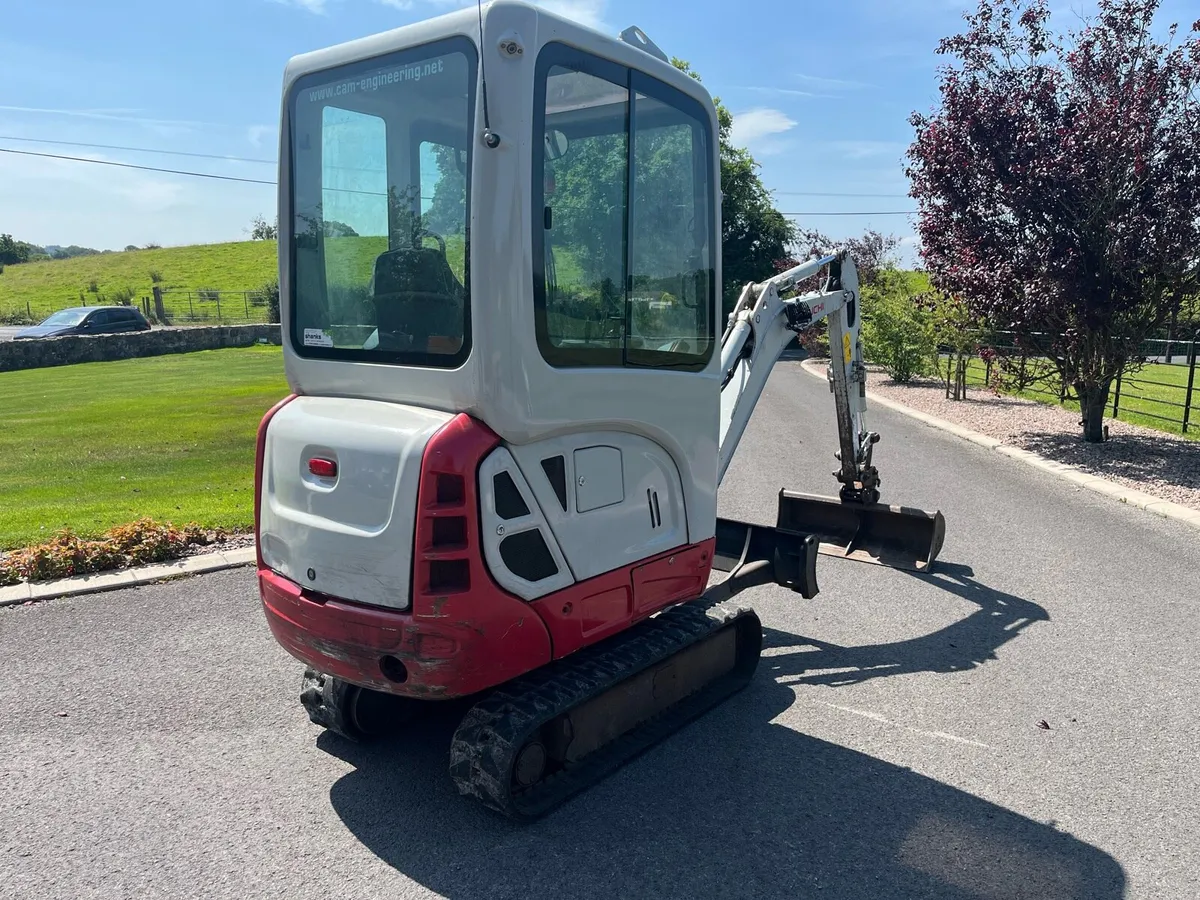 2018 Takeuchi tb216 - Image 3