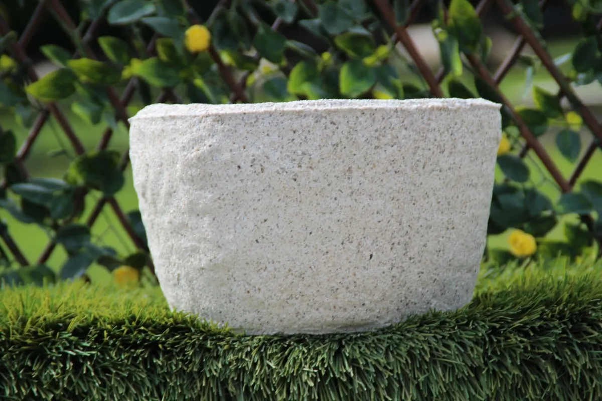 Reconstituted Granite round Flower Pot - Image 2