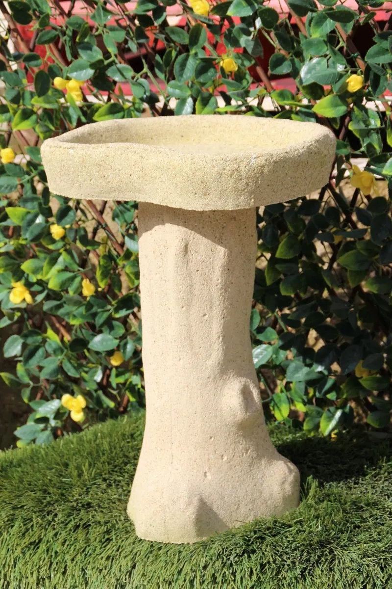 Reconstituted Sandstone bird bath-brand new!!! - Image 4