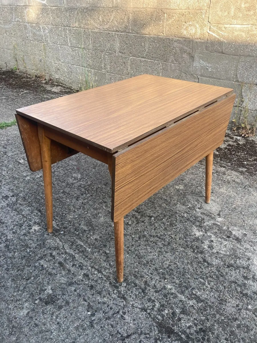 Vintage Kitchen Table - Drop Leaf. - Image 3