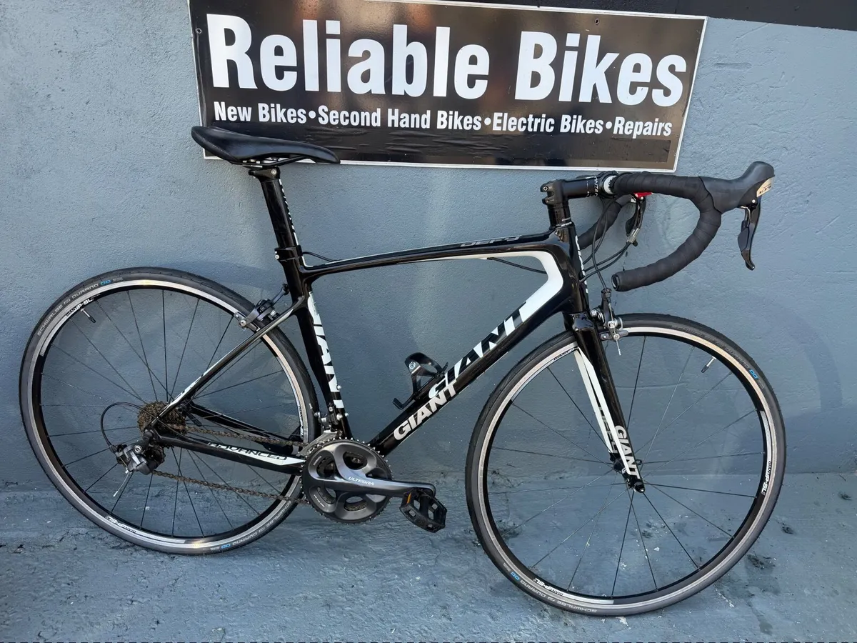 Giant Defy  full carbon ❗️Open 7 days of the week - Image 1