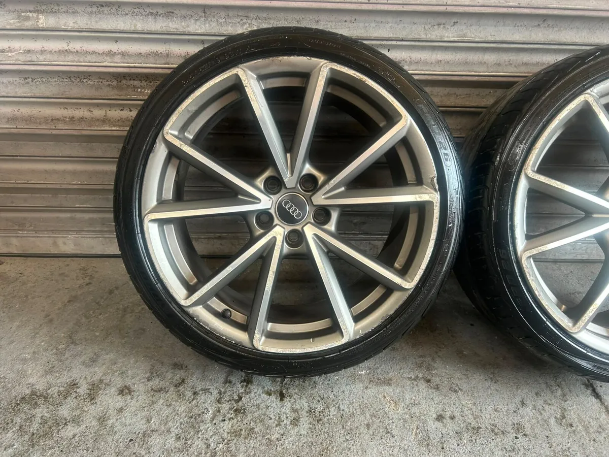 Audi RS4 19” Alloys - Image 2