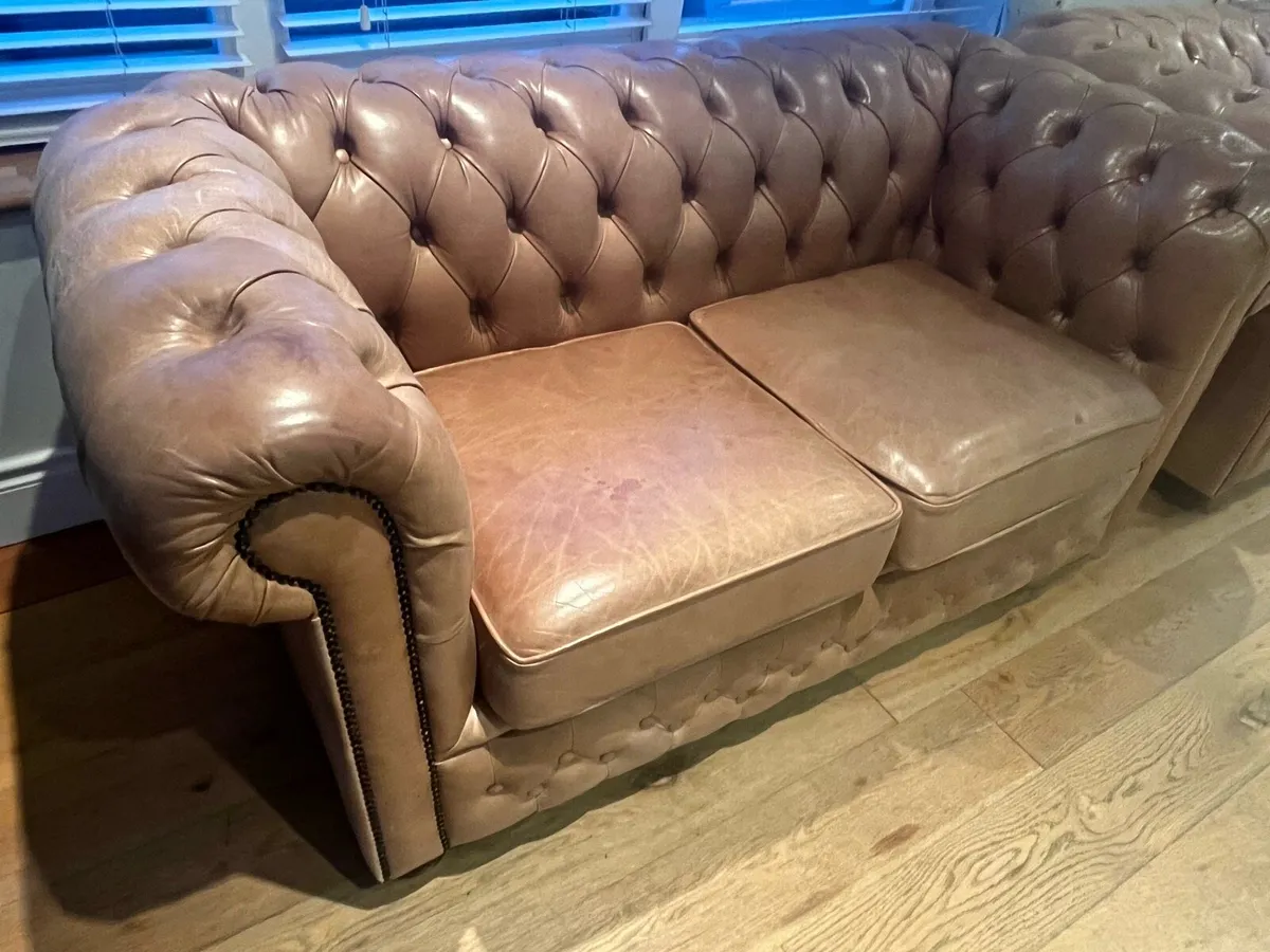 Genuine Chesterfield UK Leather Sofas, 2 & 3 seat - Image 2