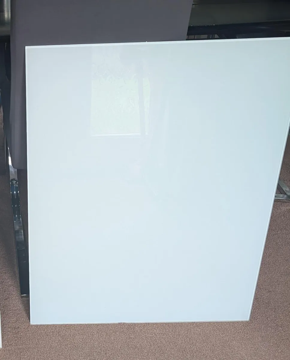 White Mist Glass Kitchen Splashback 600 x 75