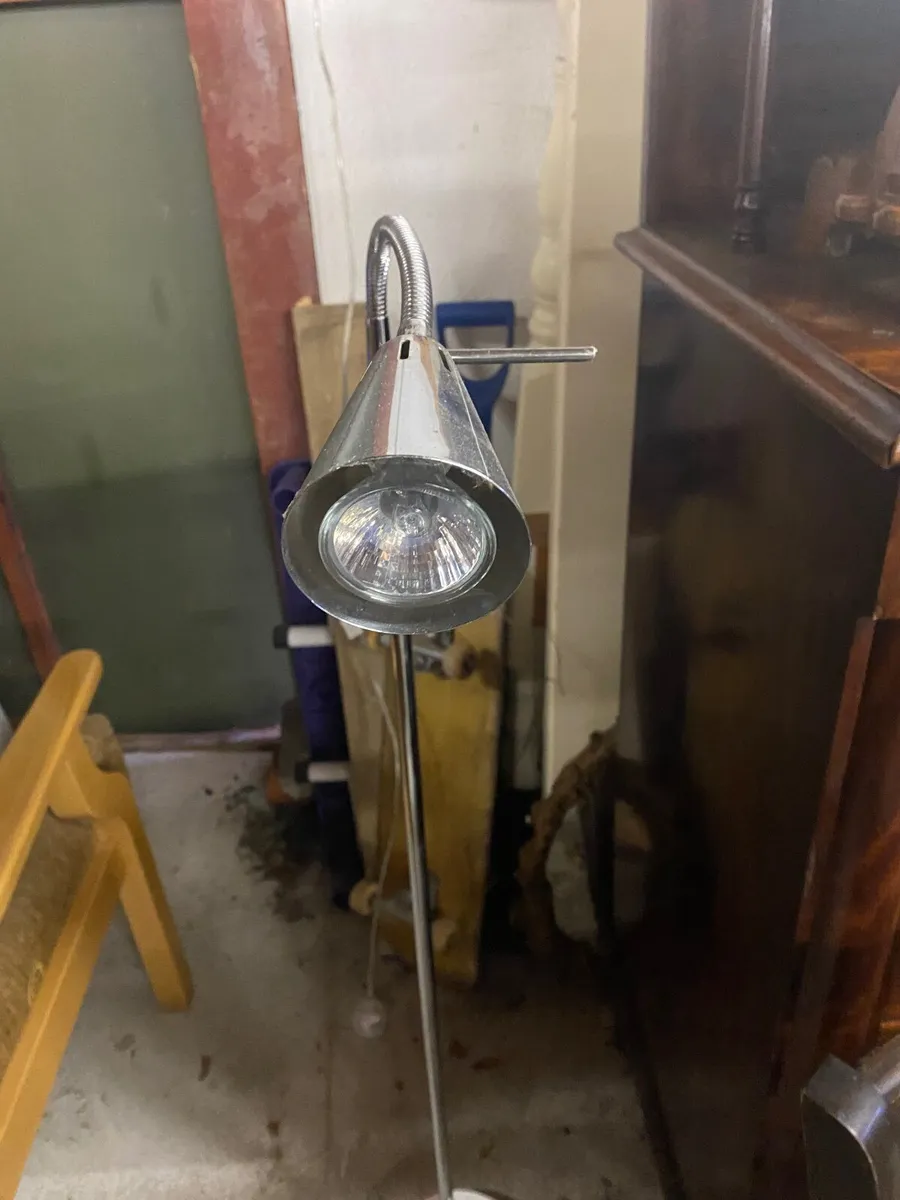 Tall lamp - Image 2