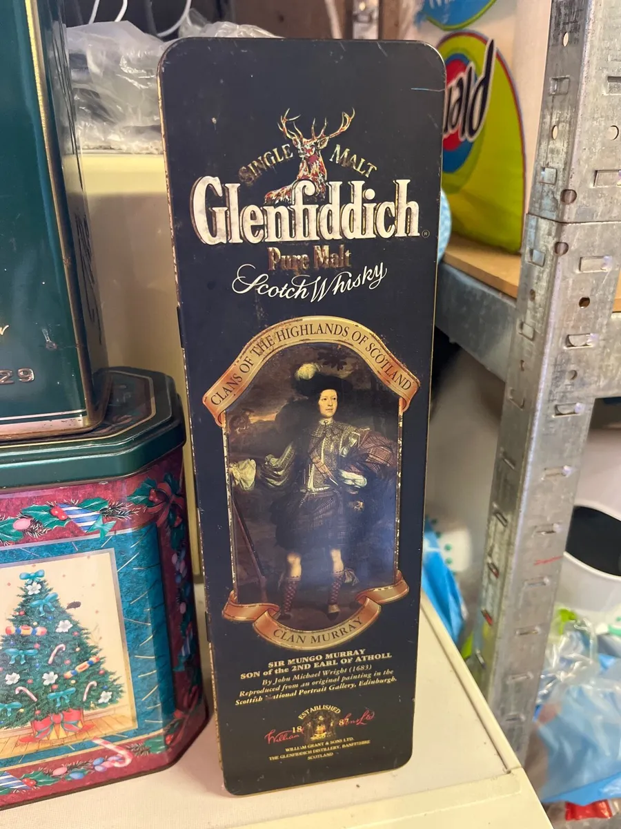 Vintage tins - Image 4