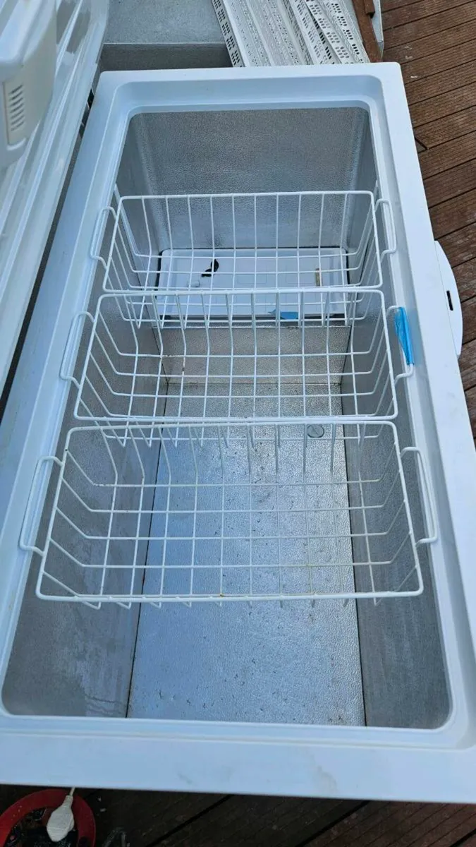 Chest freezer - Image 1
