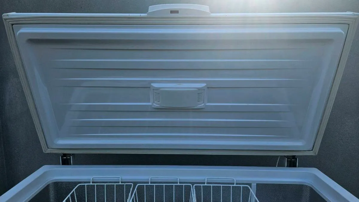 Chest freezer - Image 2