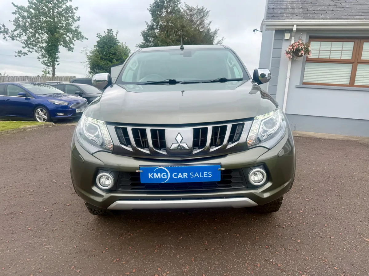 (NO VAT)  2018 Mitsubishi L200 Warrior - Image 2