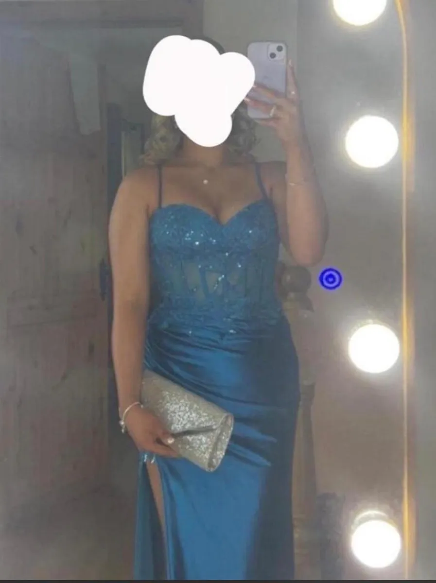 Stunning Teal Debs Dress - Image 2