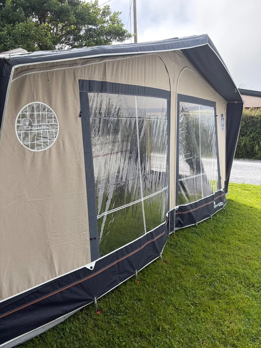 Caravan awning - Image 1