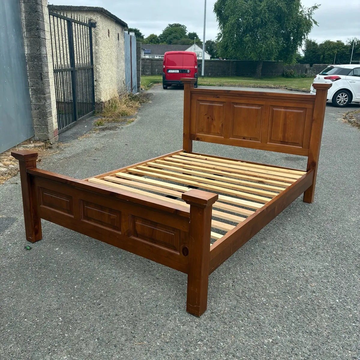 4ft6” Double Teak Bed Frame - Image 2