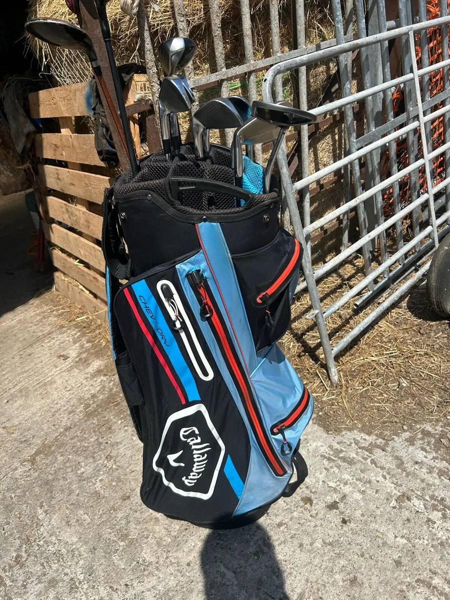 Golf clubs and bag - Image 3