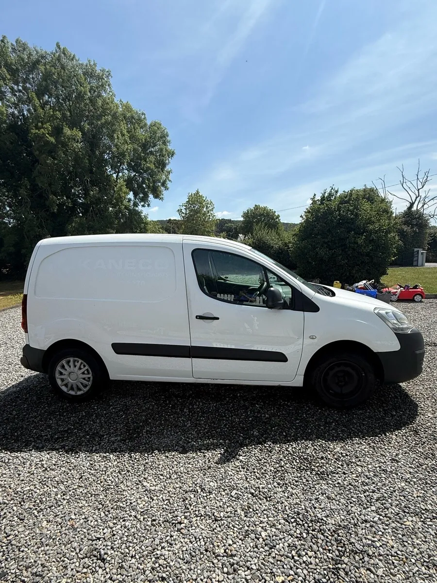 2016 Citroen Berlingo - Image 3