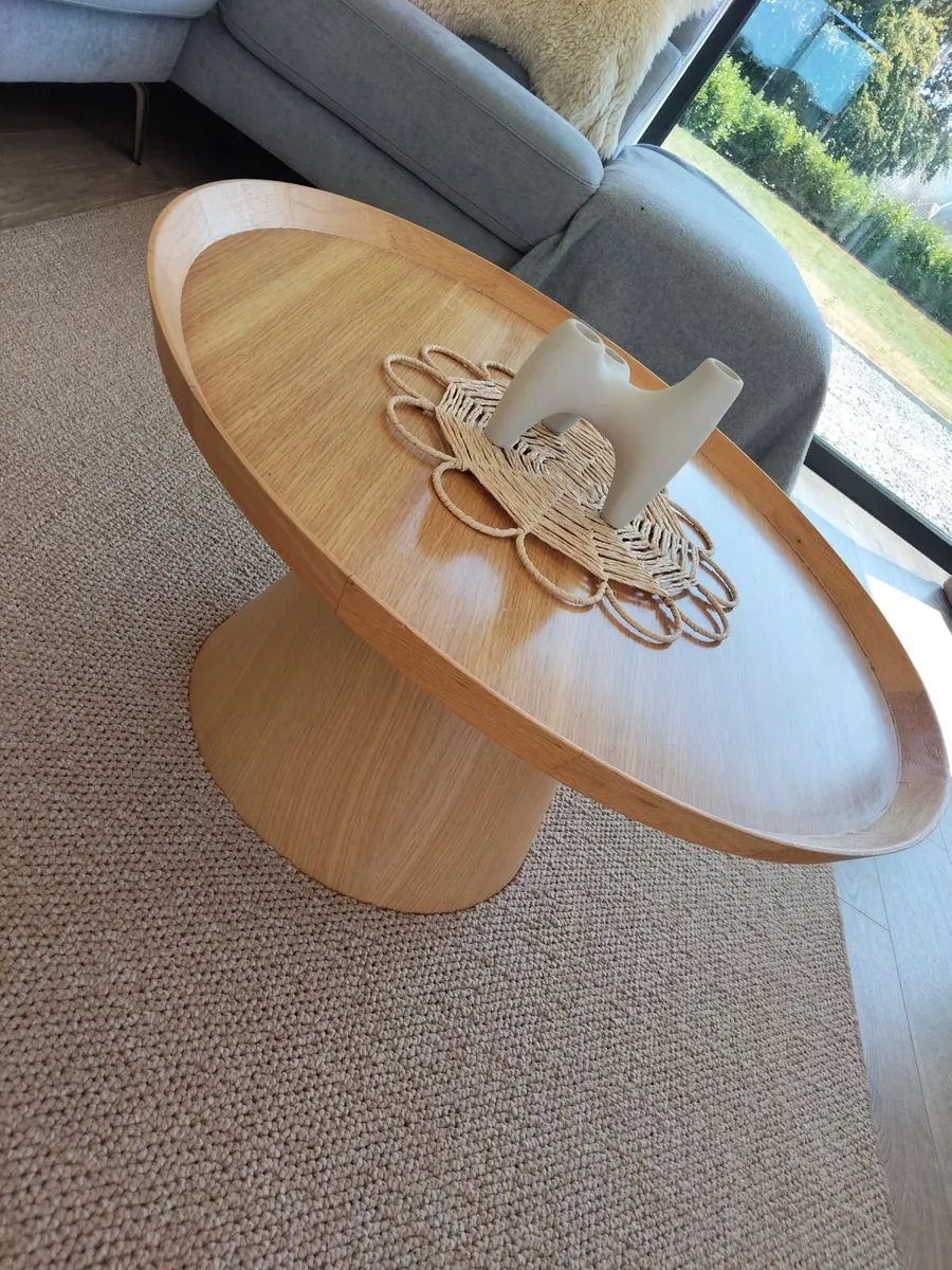 Coffee table - Image 1