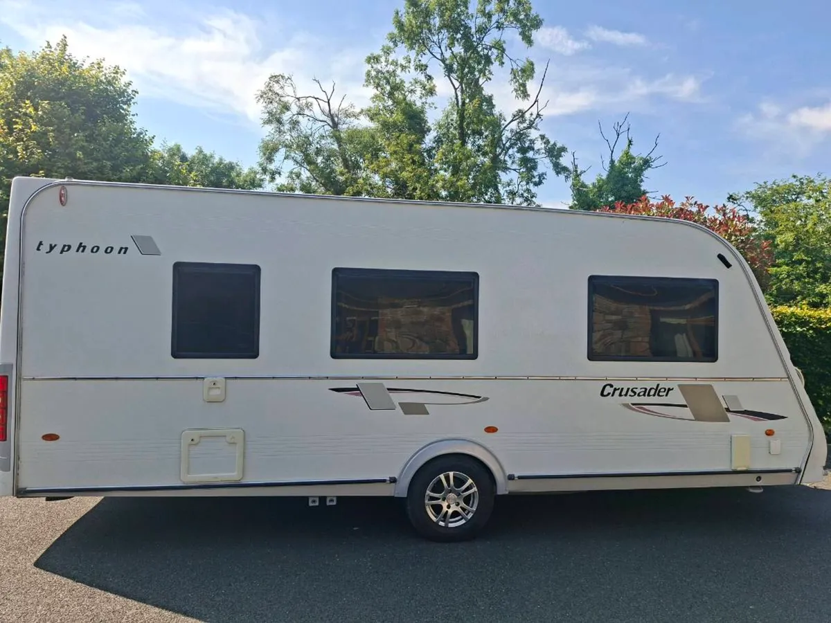 Caravan - Image 1