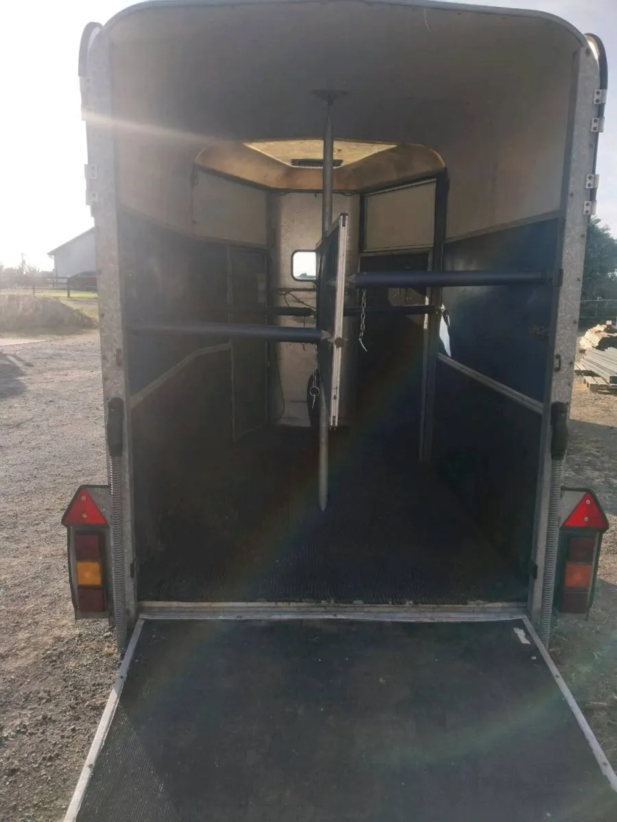 IVOR WILLIAMS 505 HORSEBOX - Image 4