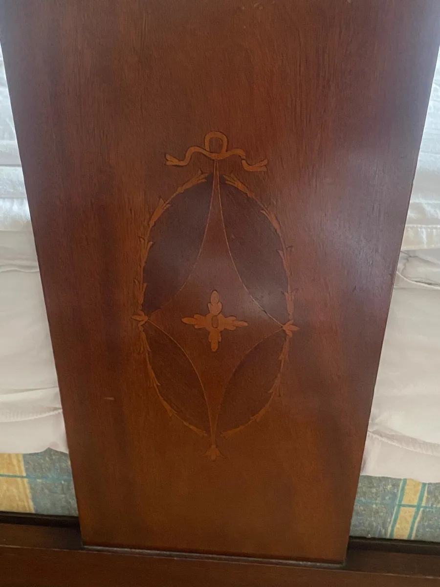 Bed - Image 3