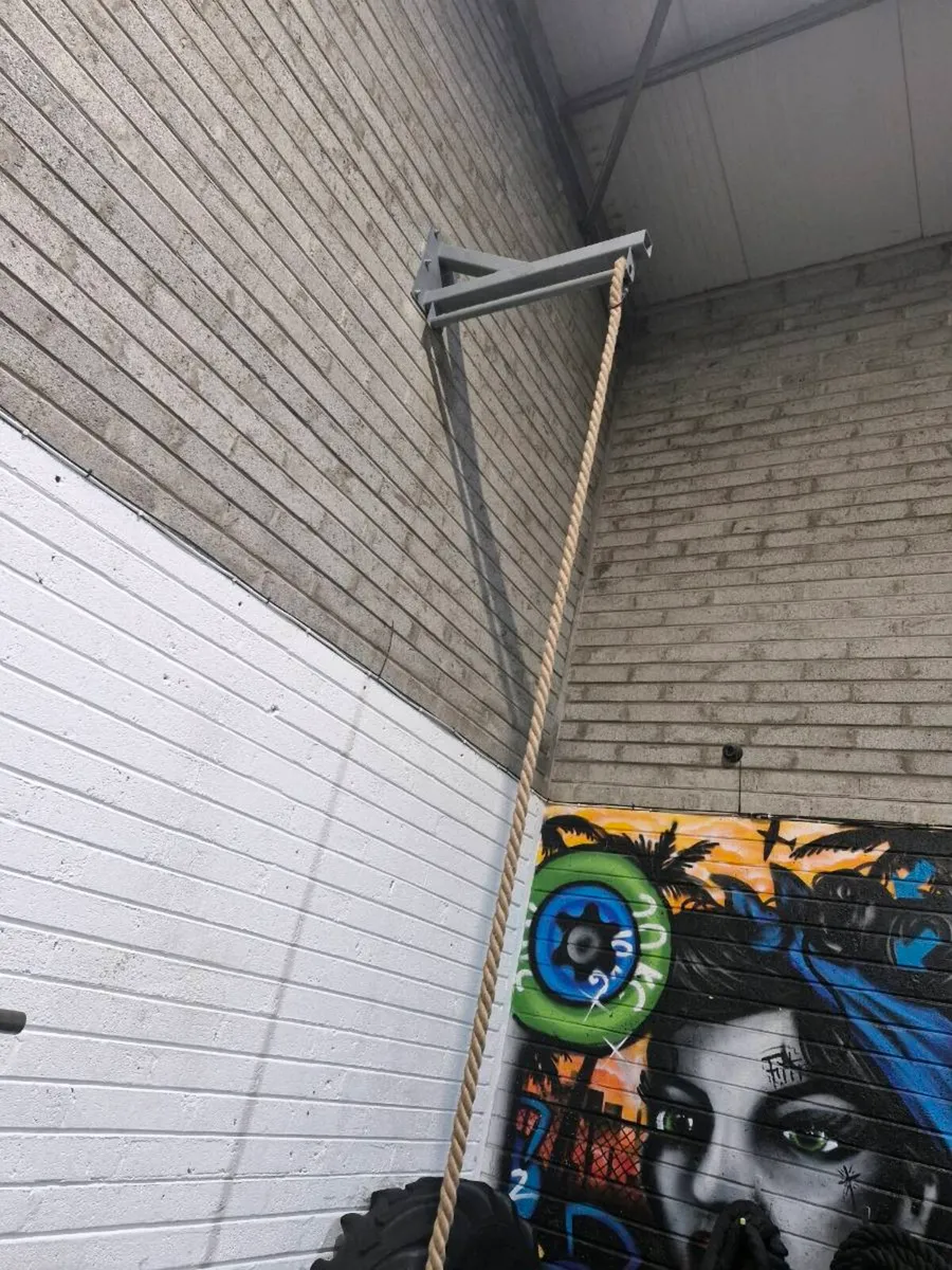 Commercial gym equipment - Image 2