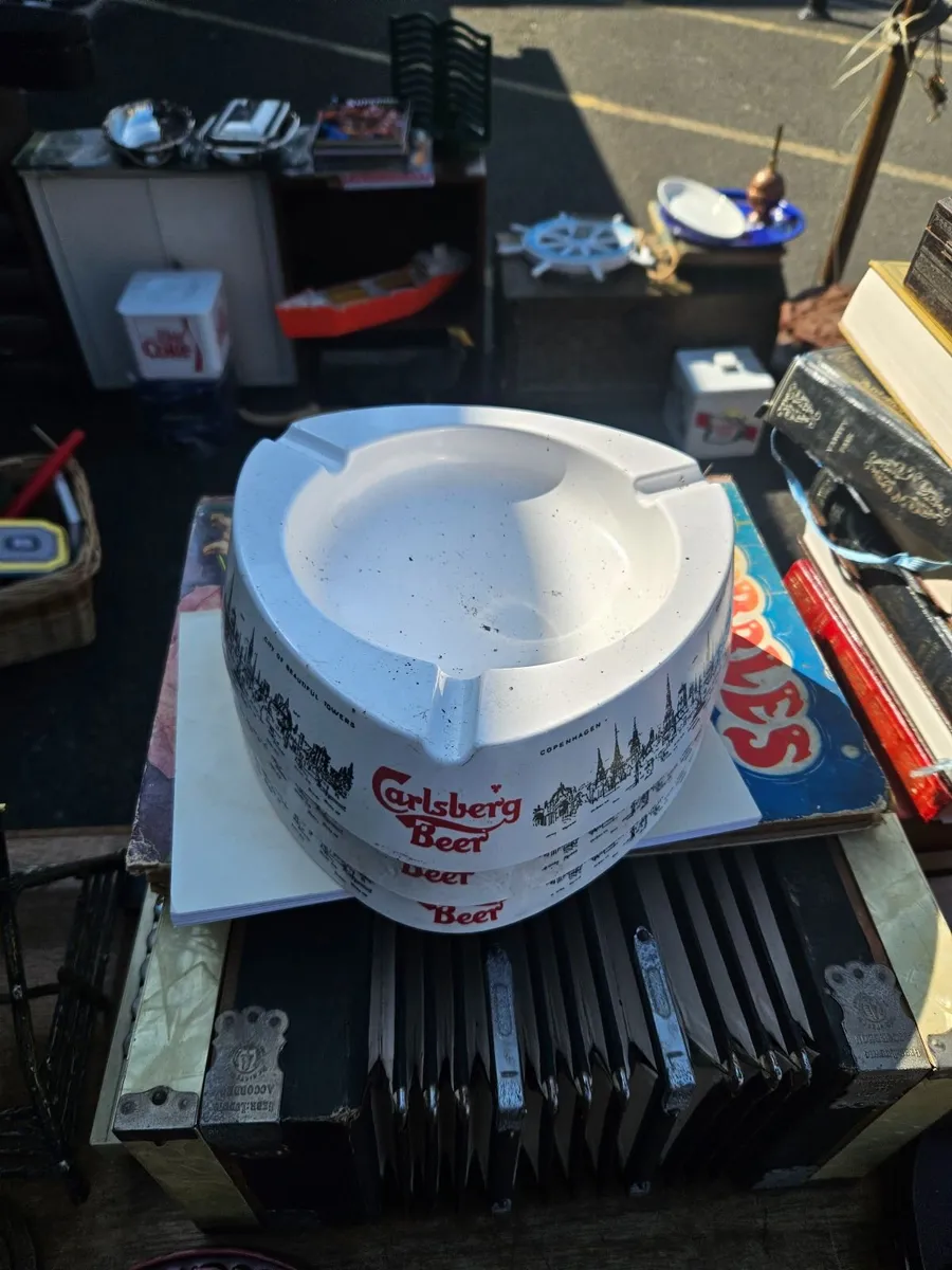 Vintage Carlsberg Ashtray - Image 1