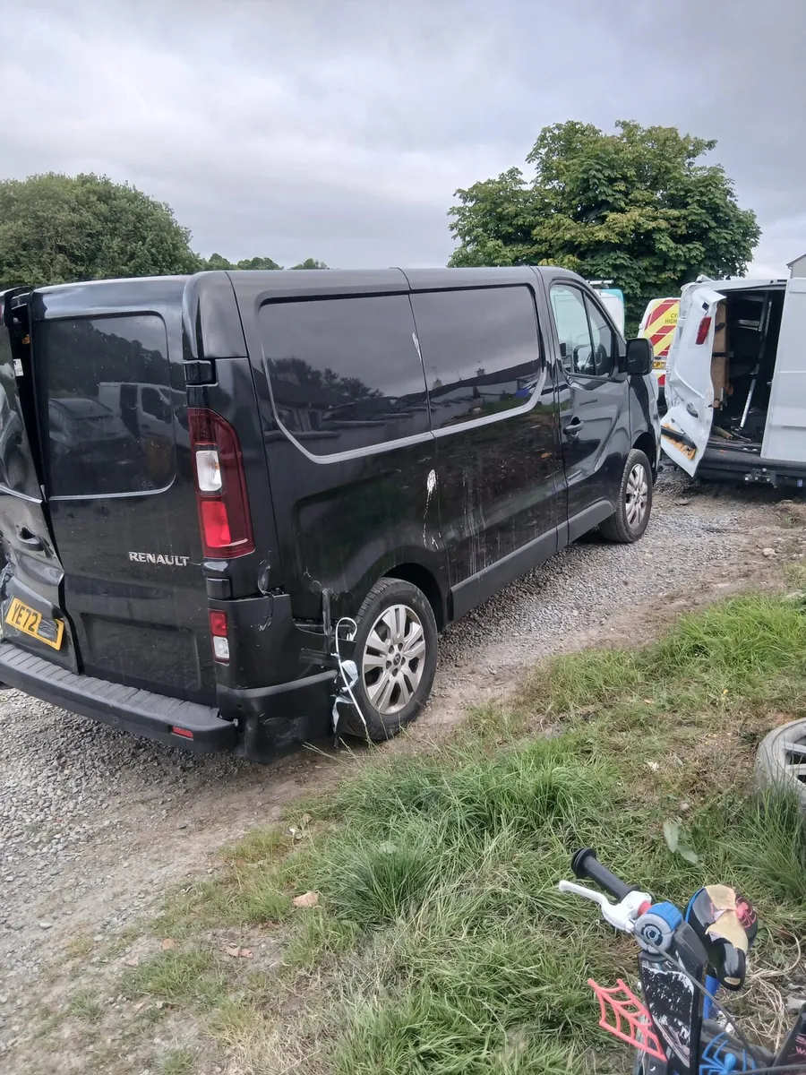 Renault Trafic for breaking - Image 2