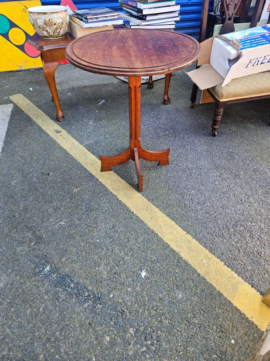 Vintage Table - Image 2