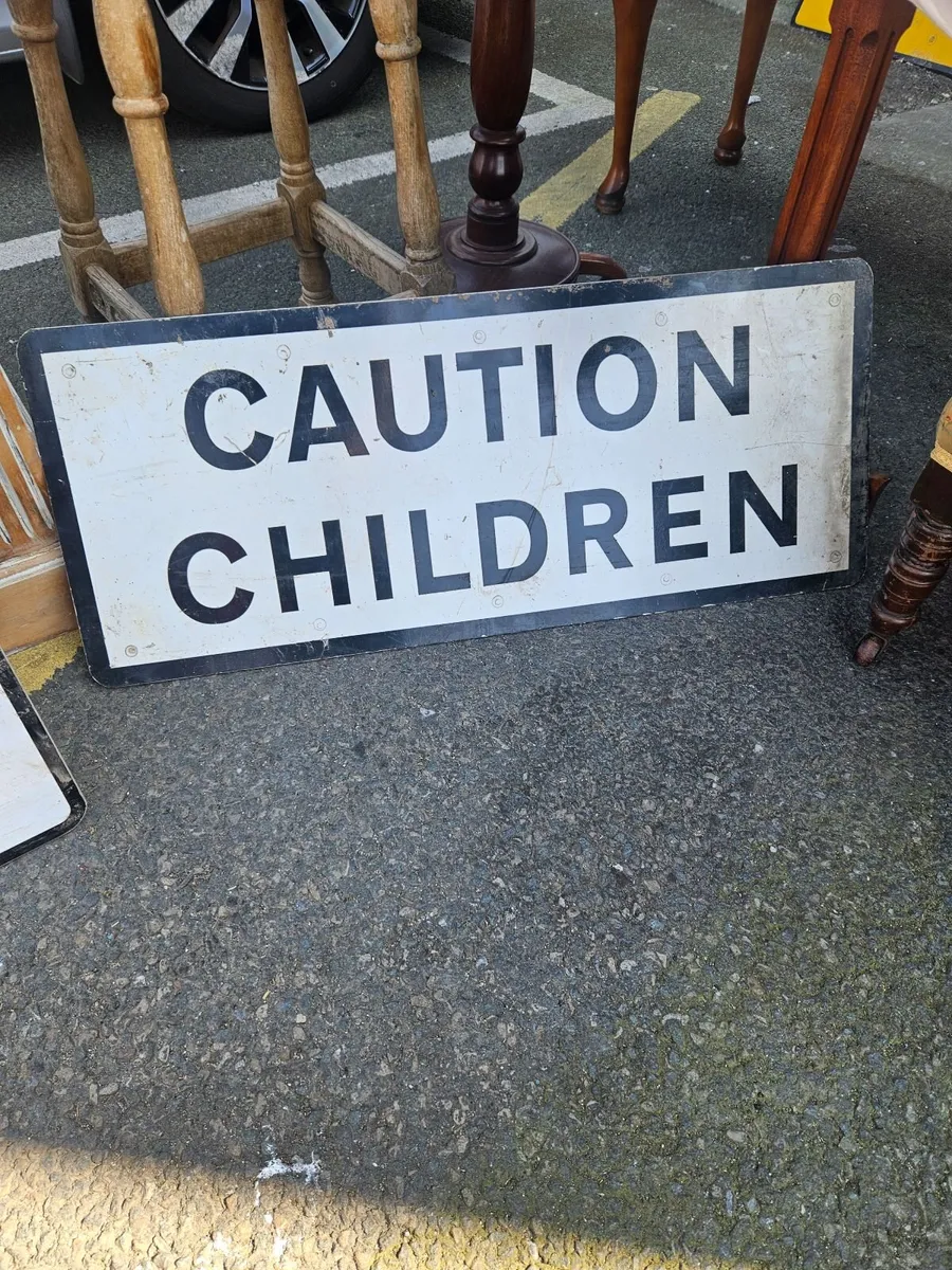 Road Sign Caution Children - Image 1