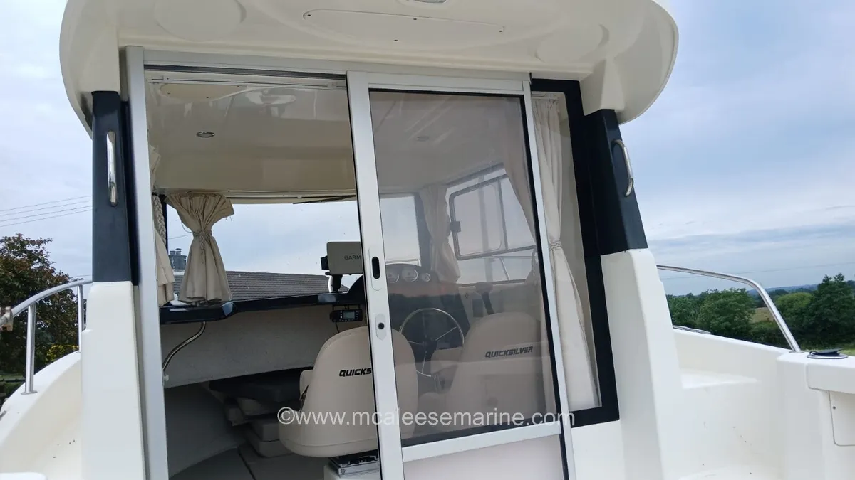 Quicksilver 605 Pilothouse - Image 3