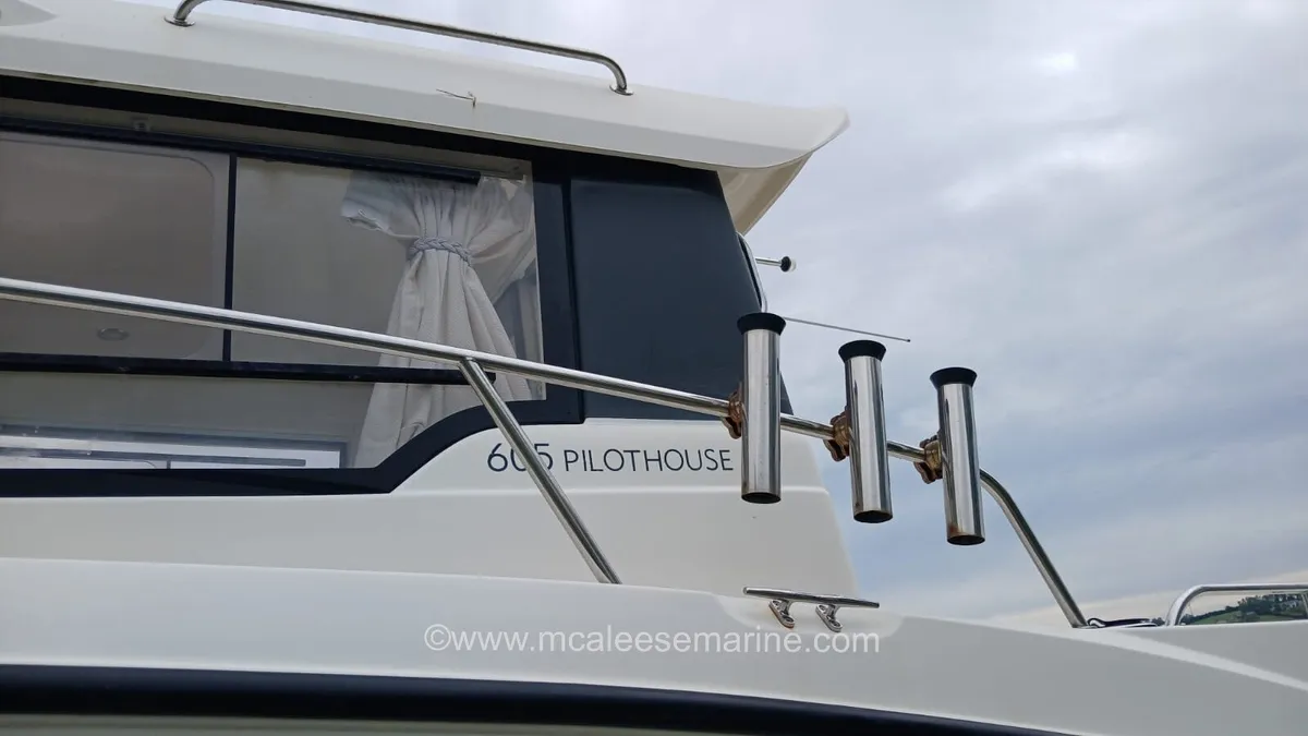 Quicksilver 605 Pilothouse - Image 2