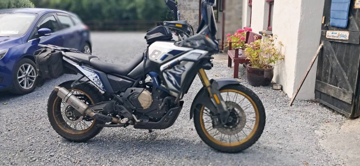 Motorbike - Image 1