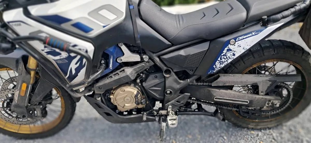 Motorbike - Image 4