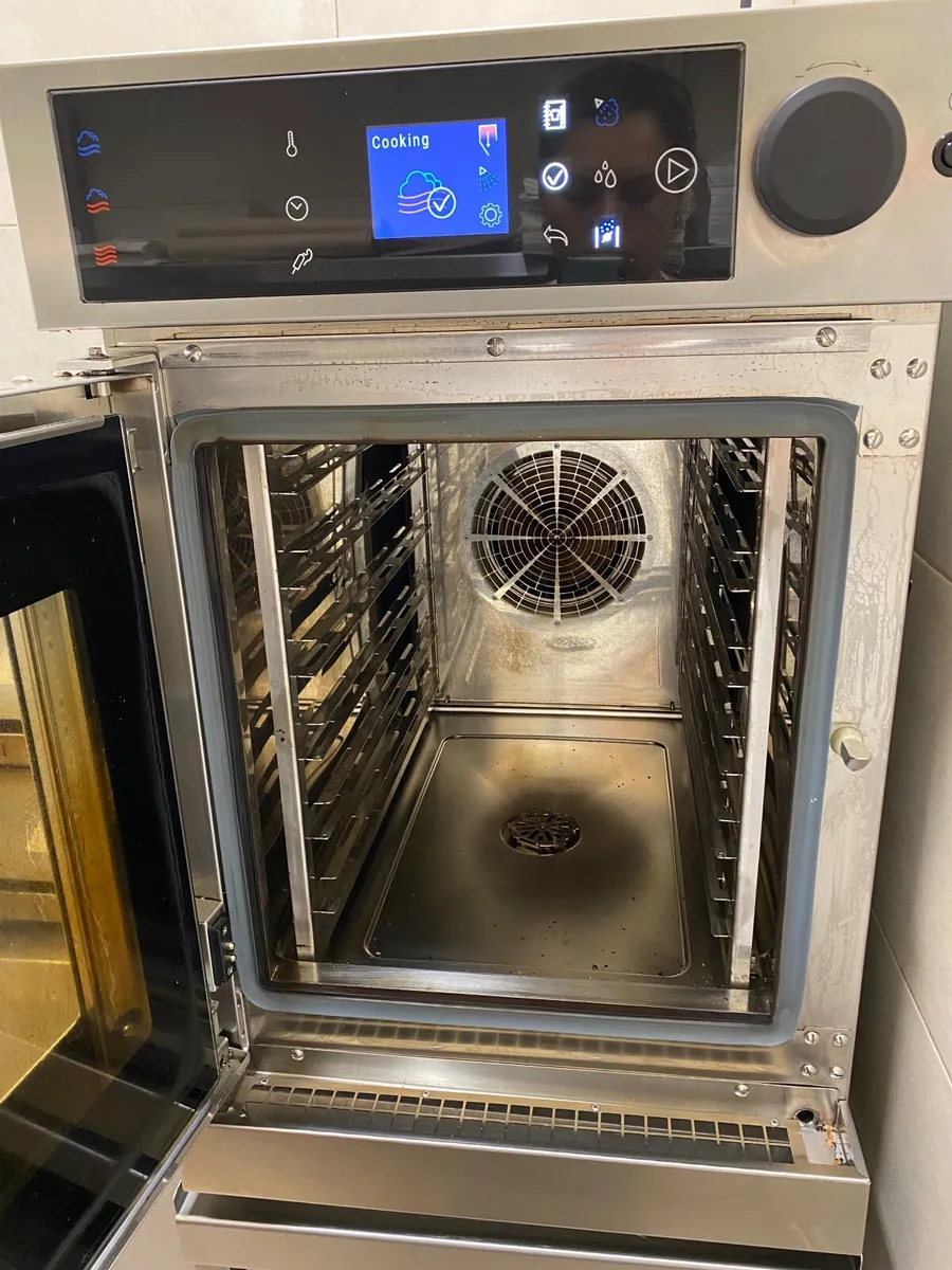 Tecnoinox oven + stand - Image 2