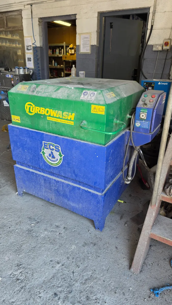 Industrial Parts Cleaner - Image 1