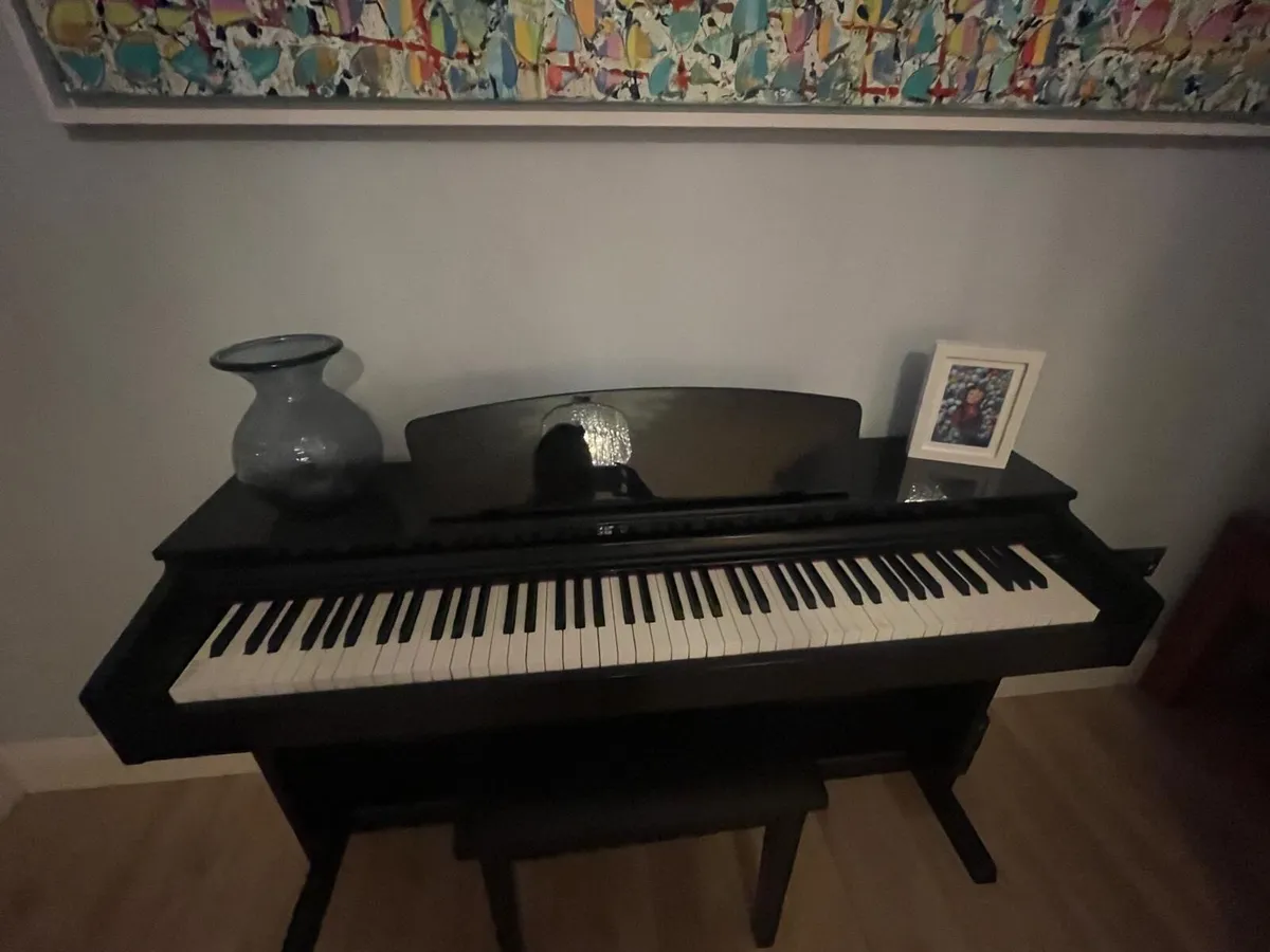 Digital Piano with stool & headphones - Image 3