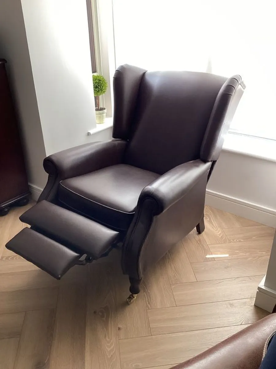 Queen Ann Chair - - Image 2
