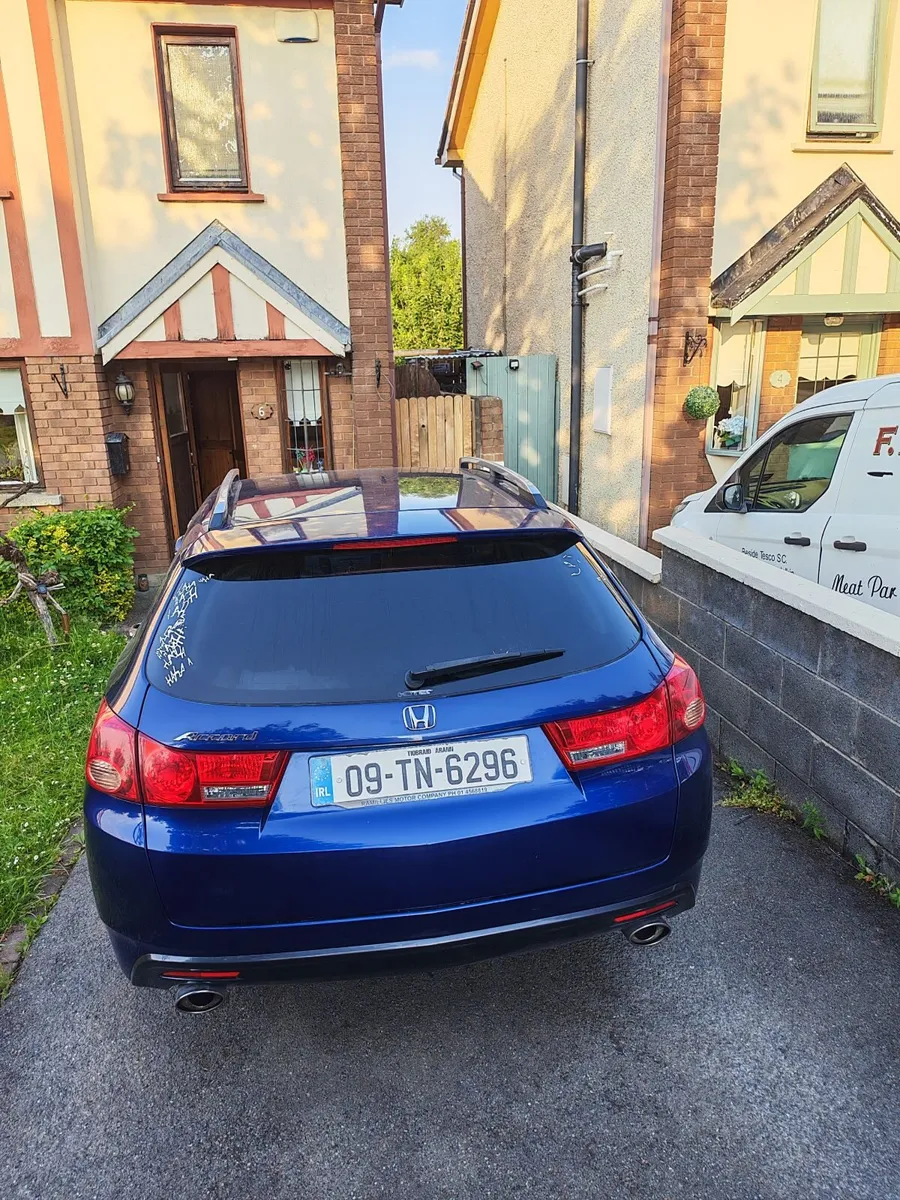 Honda Accord 2009 2.2d - Image 1