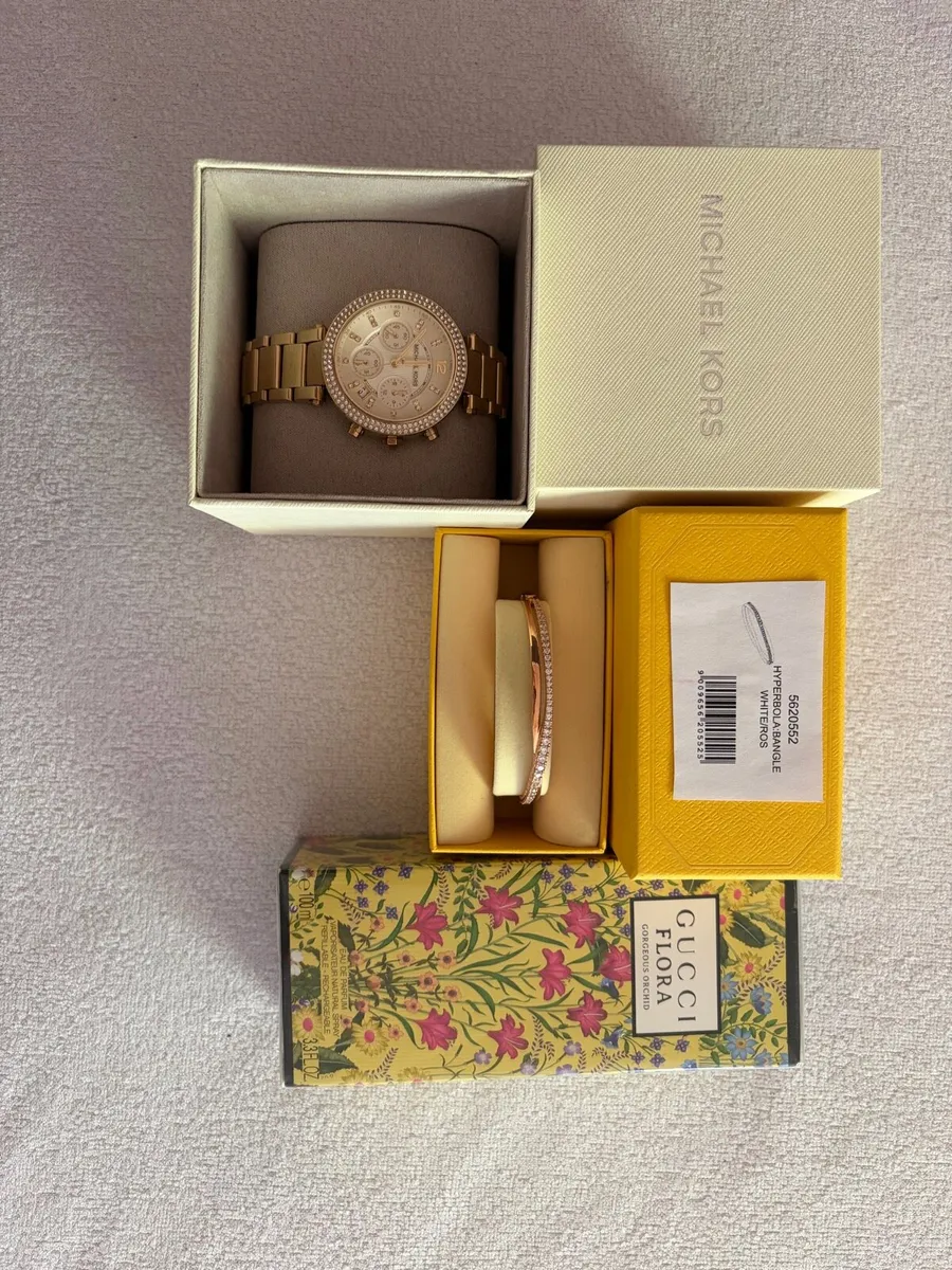 new watch, parfume , bracelet ideal gifts - Image 1