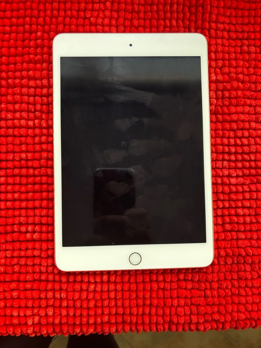 iPad mini 4 - Image 3