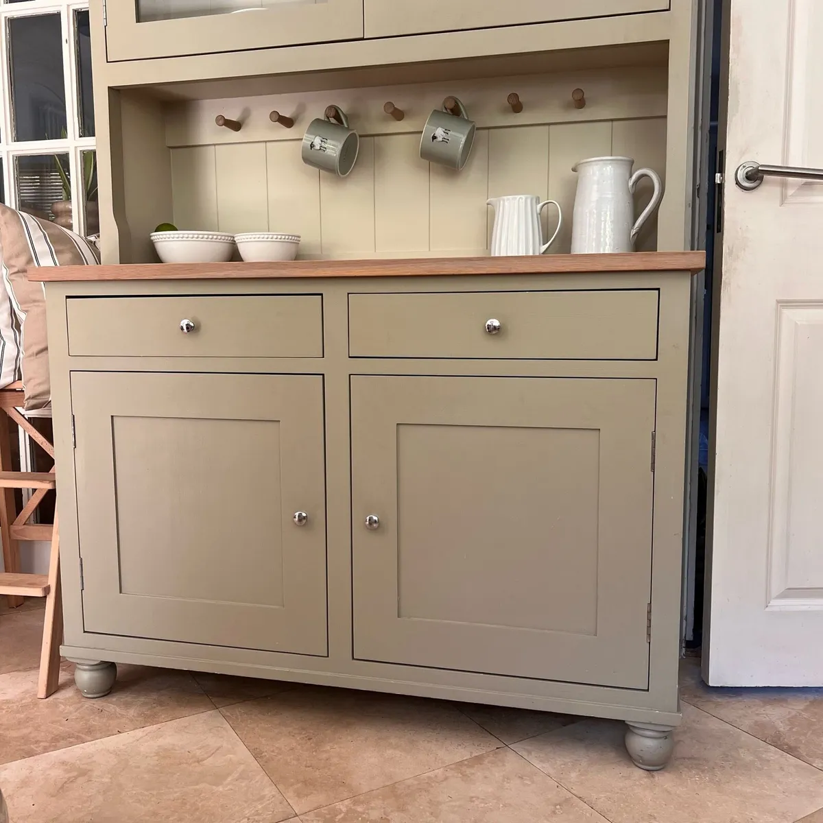 Neptune kitchen dresser - Image 3