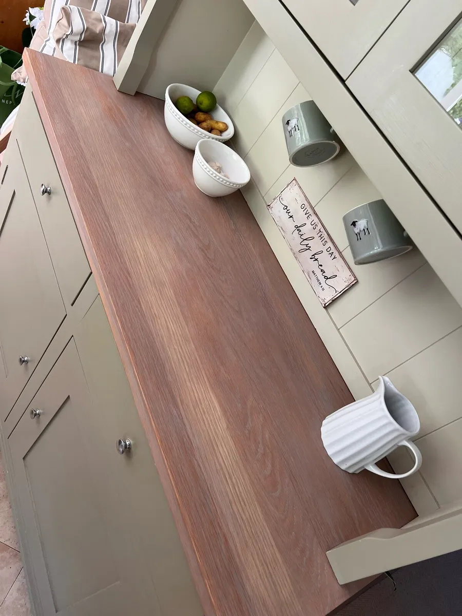 Neptune kitchen dresser - Image 4