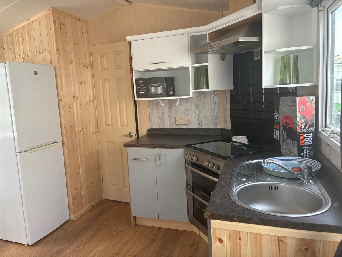 THIS WILLERBY WINCHESTER IS A TOP GUN - Image 3
