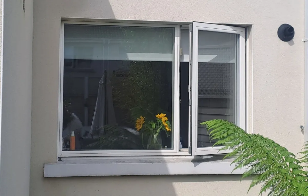 Large Rationel triple glazed window - Image 2
